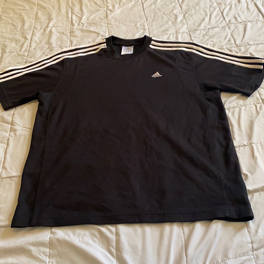 Adidas T-shirt